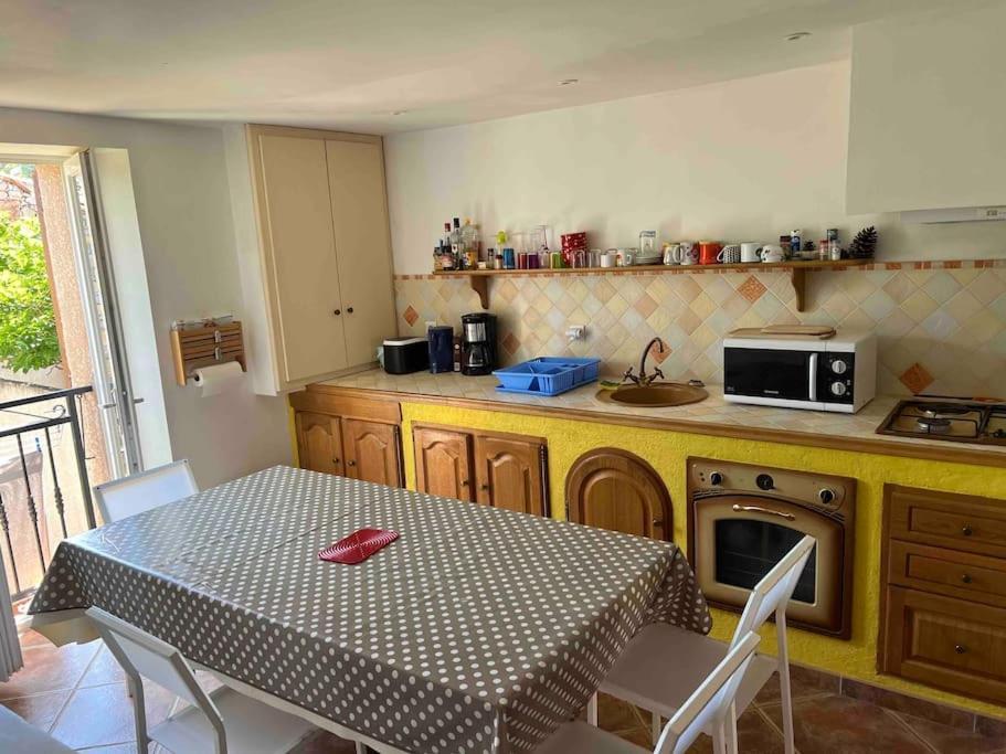Appartement Dans Maison De Village Пяна Екстериор снимка