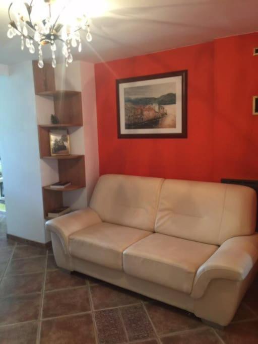 Appartement Dans Maison De Village Пяна Екстериор снимка